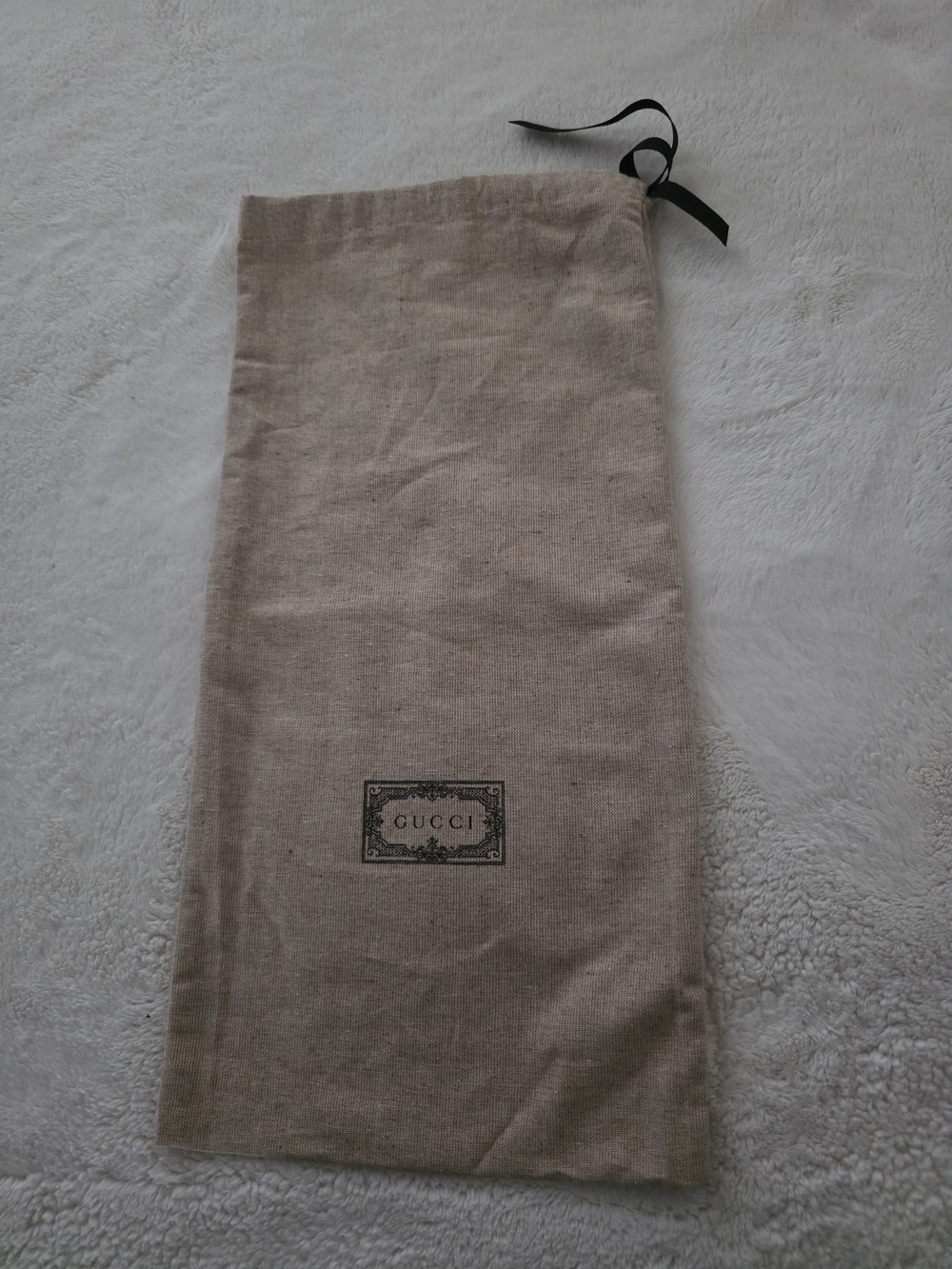 Gucci Beige Dust Bag with Black Drawstring – Vintage Logo Storage Pouch